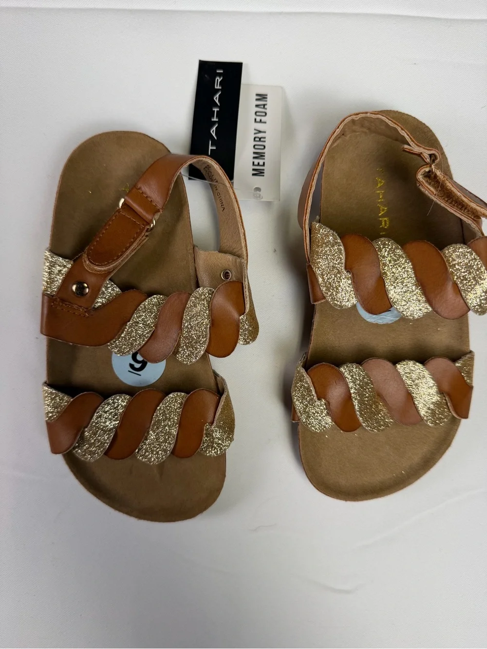 Tahari Girls  Brown & Gold Glitter Braided Sandals Memory Foam / NWT size 9